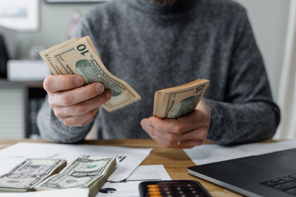 卖推特号前，我帮人估过200多次价，聊聊真正决定行情的那几个变量